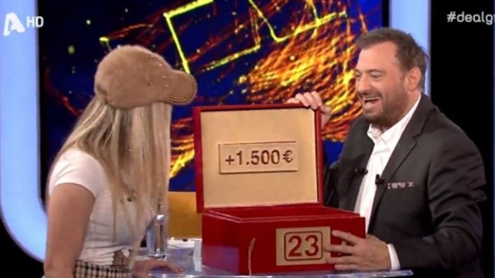 34χρονη που της επιτέθηκαν με βιτριόλι στην Καλλιθέα: Με κατέστρεψαν δεν ξέρω το γιατί.