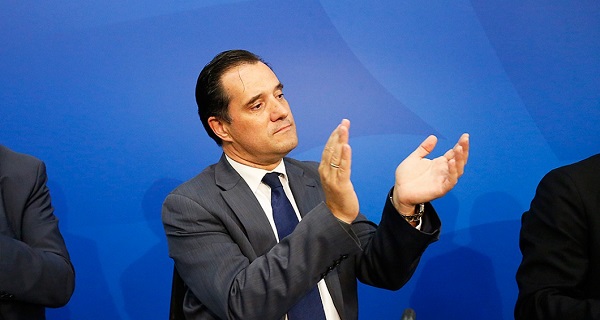 Ο Άδωνις παρακάμπτει το ΣτΕ- Ρύθμιση "δώρο" για το  εκπτωτικό χωριό των Σπάτων