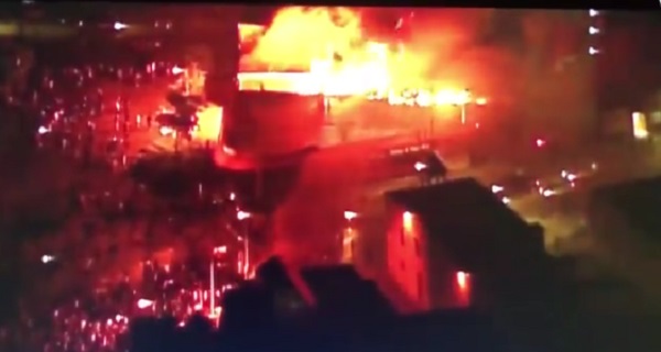 Την Εθνική Φρουρά έστειλε ο Τραμπ στη Μινεάπολη - Φόβοι για γενικευμένη ανάφλεξη