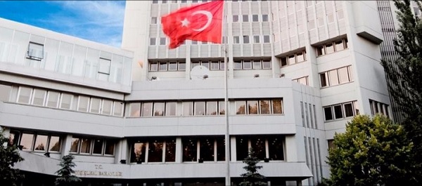 Αισχρό τουρκικό ΥΠΕΞ: "Το ελληνικό κράτος πρέπει πρώτα να απαλλαγεί από τη 'βαρβαρότητα' του"