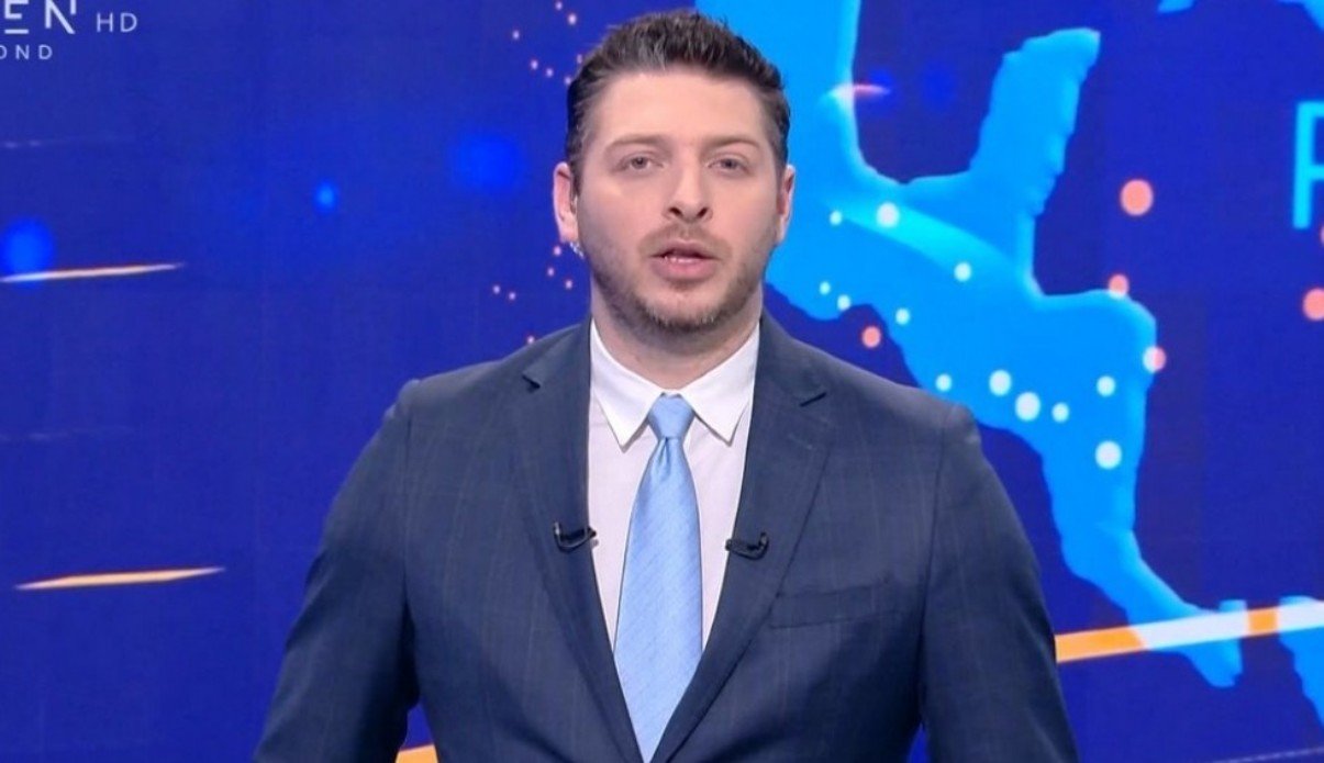 Οι προσευχές μας για τον Βασίλη. Και δεύτερη εγχείρηση στη μάχη για τη ζωή
