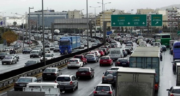 Πάνω από 600.000 ανασφάλιστα οχήματα στους ελληνικούς δρόμους την τελευταία τριετία!