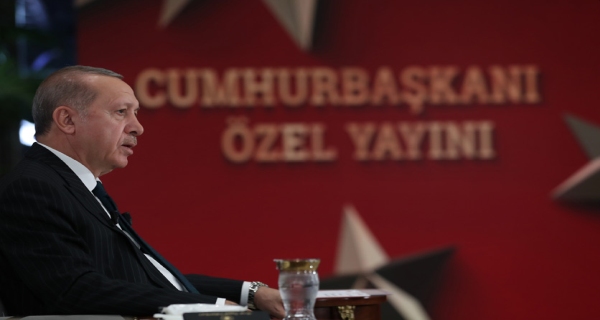 «Σουλτανιές» από τον Ερντογάν κατά της Ελλάδας: «Συμμαζευτείτε και να ξέρετε τα όριά σας, γιατί...»