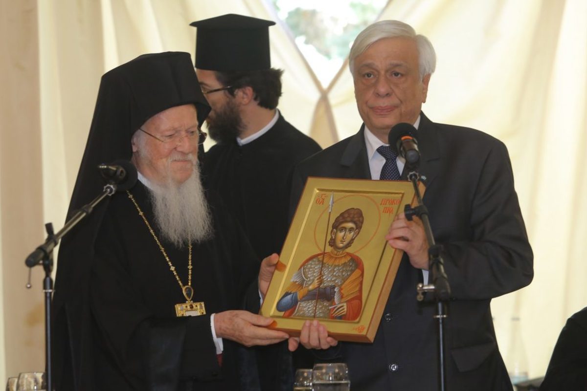Συνομιλία του Προκόπη Παυλόπουλου με τον Πατριάρχη Βαρθλομαίο