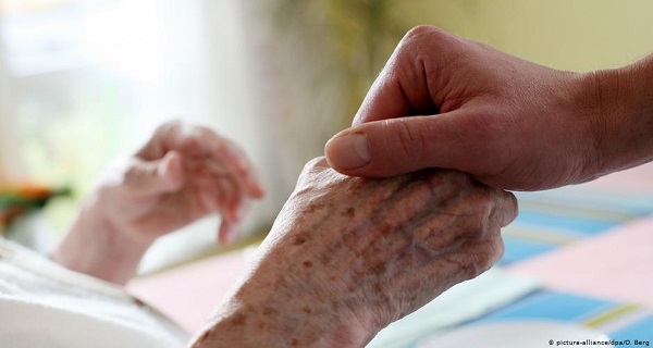 Παγκόσμια Ημέρα κατά της Κακομεταχείρισης των Ηλικιωμένων