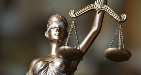 Ντροπή, άφησαν ελεύθερα τα τέρατα που λήστευαν ηλικιωμένους!