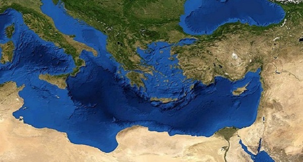 «Θερμό καλοκαίρι» στην ανατολική Μεσόγειο