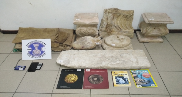 Χειροπέδες σε αρχαιοκάπηλο στην Καλαμάτα – Θα πουλούσε αρχαία για 150.000 ευρώ