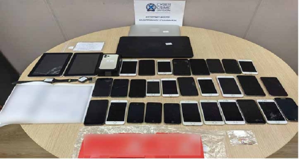 Προσοχή στις ηλεκτρονικές απάτες με smartphones – Τα κλέβουν από ανυποψίαστους πολίτες και μετά…
