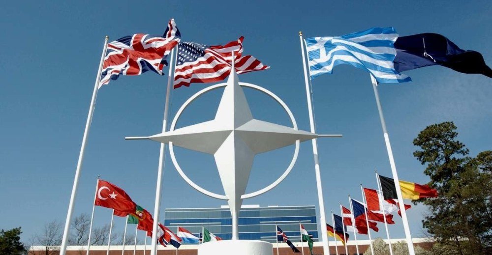 Επιτέλους ο Μητσοτάκης αντιγράφει τον Προκόπη Παυλόπουλο και θέτει θέμα ενεργοποίησης του άρθρου 5 στο ΝΑΤΟ για την Τουρκία.