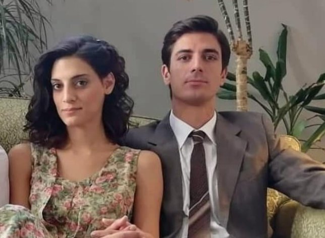 Άγριες Μέλισσες Εκτελούν εν ψυχρω τη Θεοδοσία μέσα στο δικαστήριο 8 B874EC0F E0D3 4CB7 92CA 7DE8B83925B0