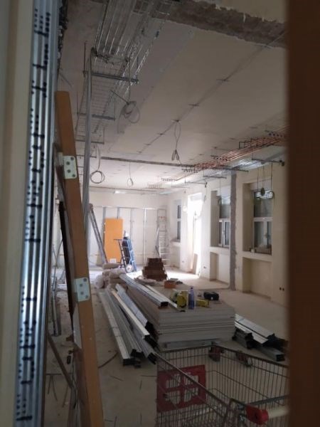 9F81E74C 8444 4271 ABCE 1A944D1267F2