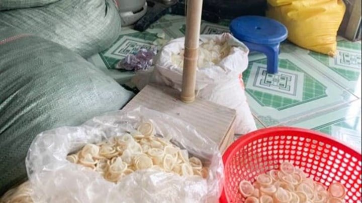 CF14F127 39D5 4300 8B0E 0770DA1D51A4