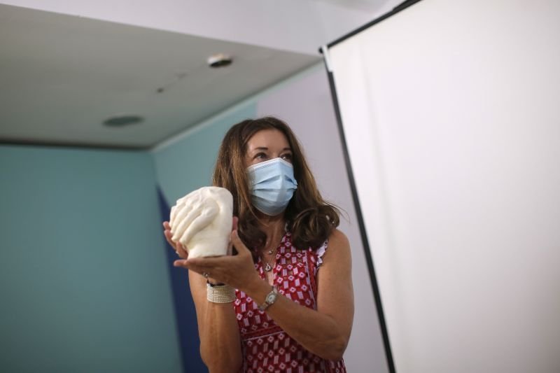 E2B66852 672C 4A6D 9F41 AD09708F1B51