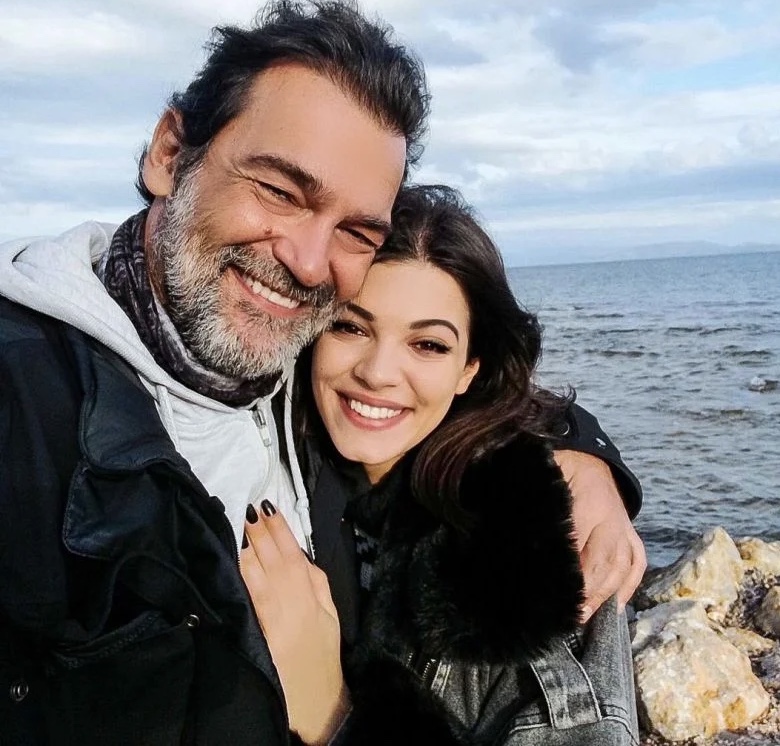 77239189 ECCD 4201 AAC2 CACF07F24760