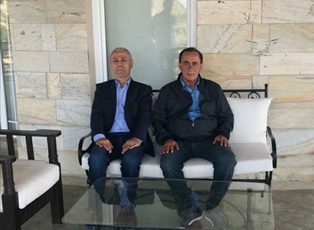 CAF944AC 17AC 415E 91BE F0DD28F6D583