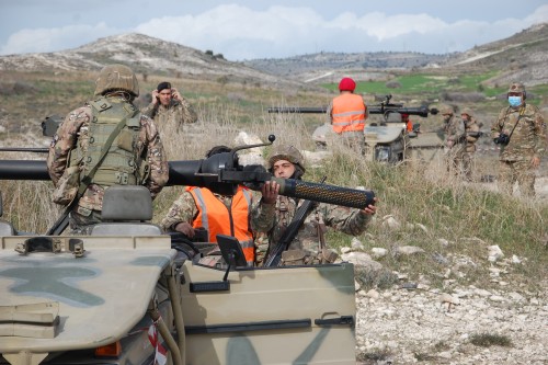 F07EFF53 1667 4E61 BAD1 D5C44B611929