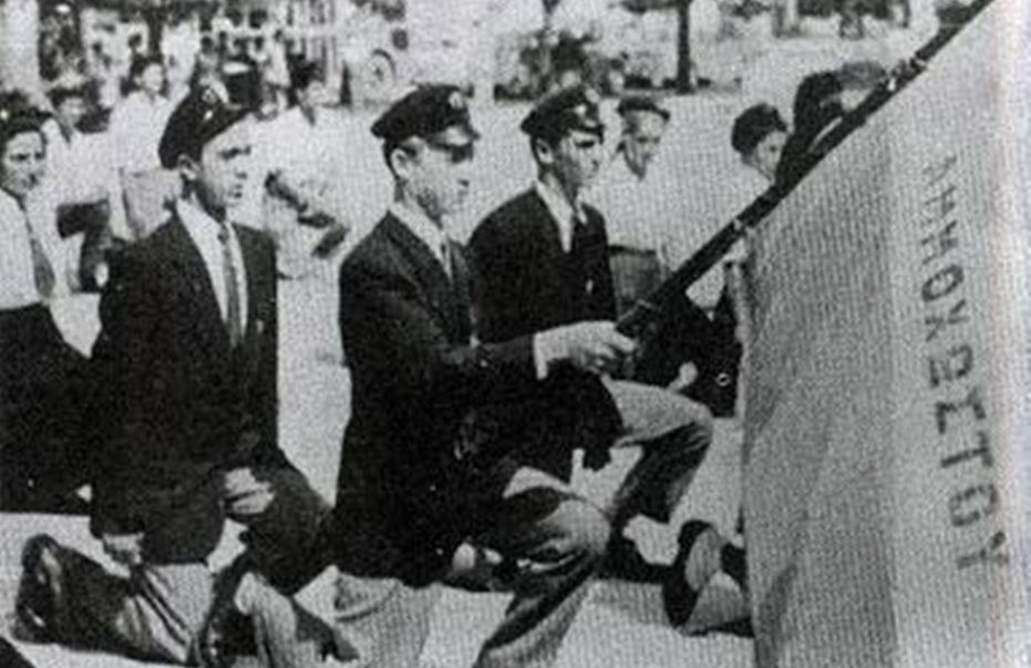 2CB2DA47 6B93 4266 9DF5 DF8C1B0515E0