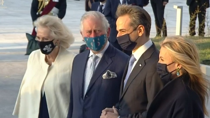 8890086E 0A05 4294 981B 8F417F4AF125