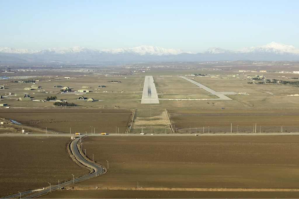 1024px Batman Air Base Karakas 1