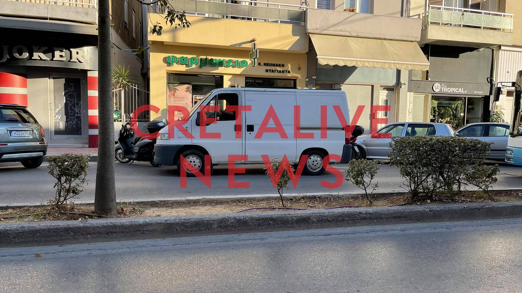 Κρήτη: Αστυνομική έφοδος σε καμουφλαρισμένη λέσχη, μπροστά στα μάτια των περαστικών