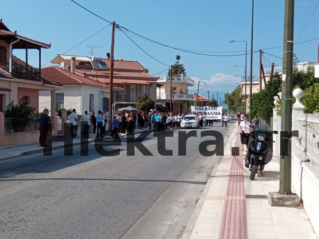 7C605652 E01B 438F AD2B 88C7F5481975