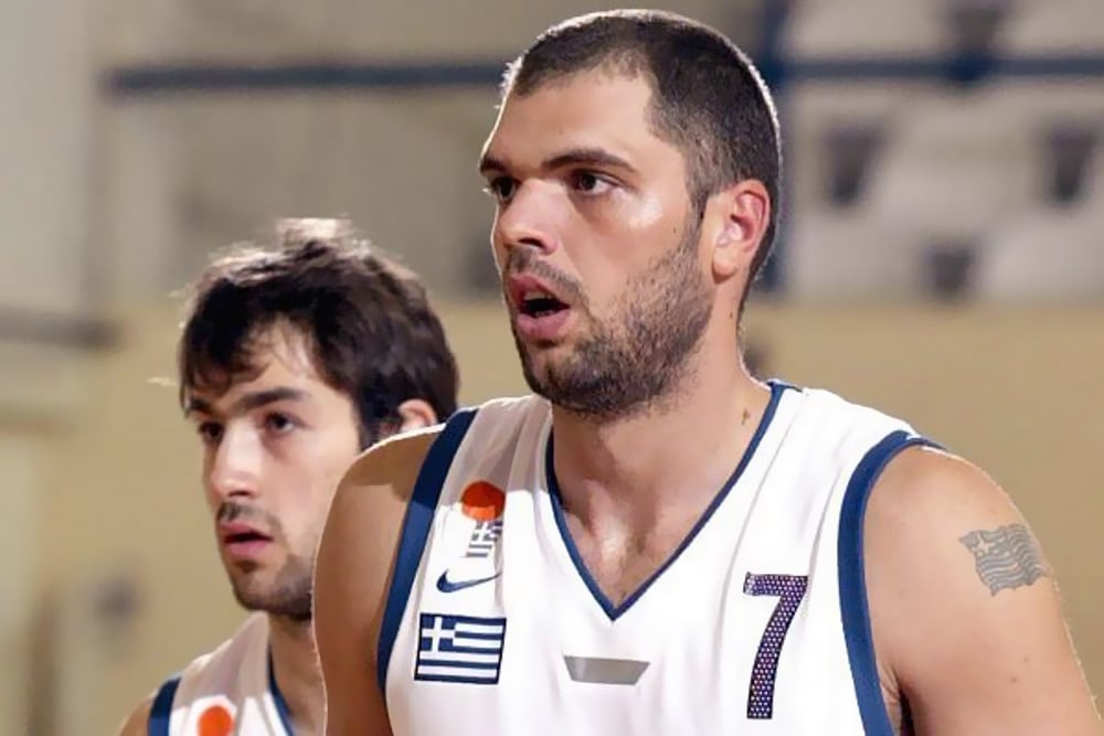 Συγκίνηση για τον Δημήτρη Παπανικολάου: Αποκάλυψε πως πάσχει από τον σύνδρομο Άσπεργκερ