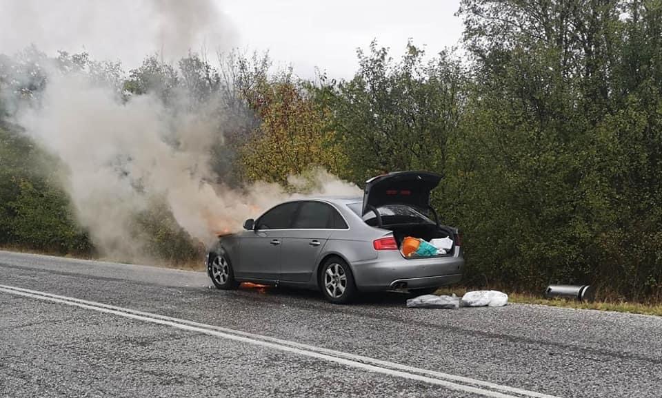 Πήρε φωτια το αυτοκίνητο του Παναγιώτη Ψωμιάδη - Σώθηκε απο θαύμα 10 1D1972C7 6D51 4CFD B5CE 7D7C611E252A