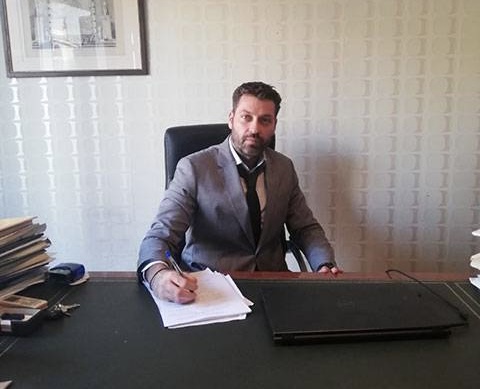 Σπύρος Χριστόφιλος: Στημένη συνομιλία του ολιγάρχη και της υπάλληλου του - προσφεύγω στη δικαιοσύνη