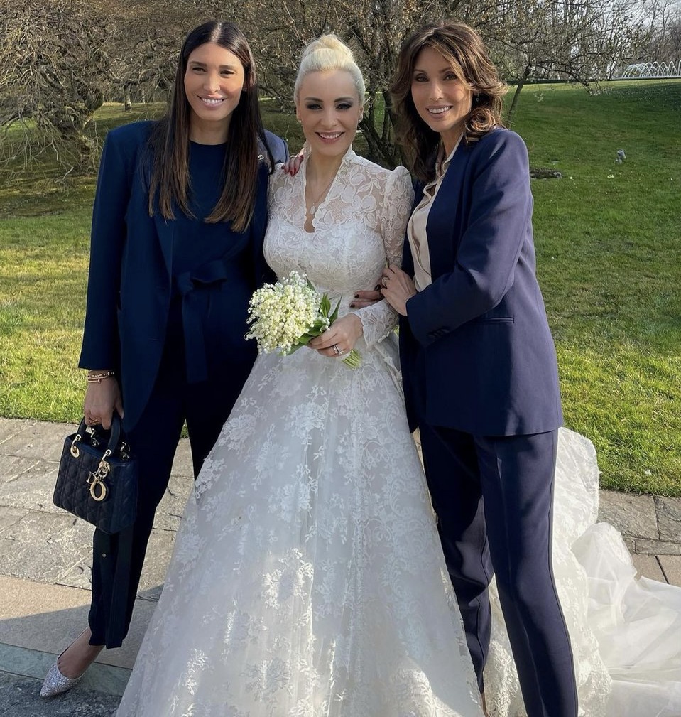 Ο 85χρονος Σιλβιο Μπερλουσκονι παντρεύτηκε συμβολικά την 32χρονη Μάρτα Φασίνα 10 F559954F 36E1 4ED8 A701 34DA7DB5FBA0