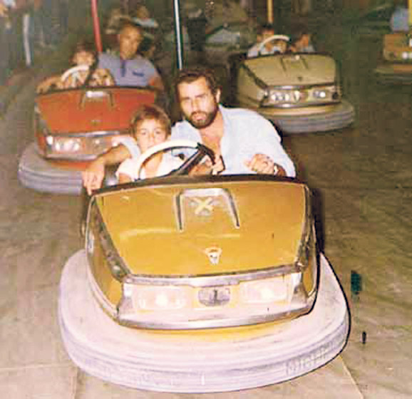 Μπαμπά… (μια κανονική μέρα) - Το βιβλίο του Αντώνη Κανακη των Ράδιο Αρβύλα, για την απώλεια του πατέρα του 9 BE09CB2F 28A4 495B 8DC0 20A8AB7F3B6B