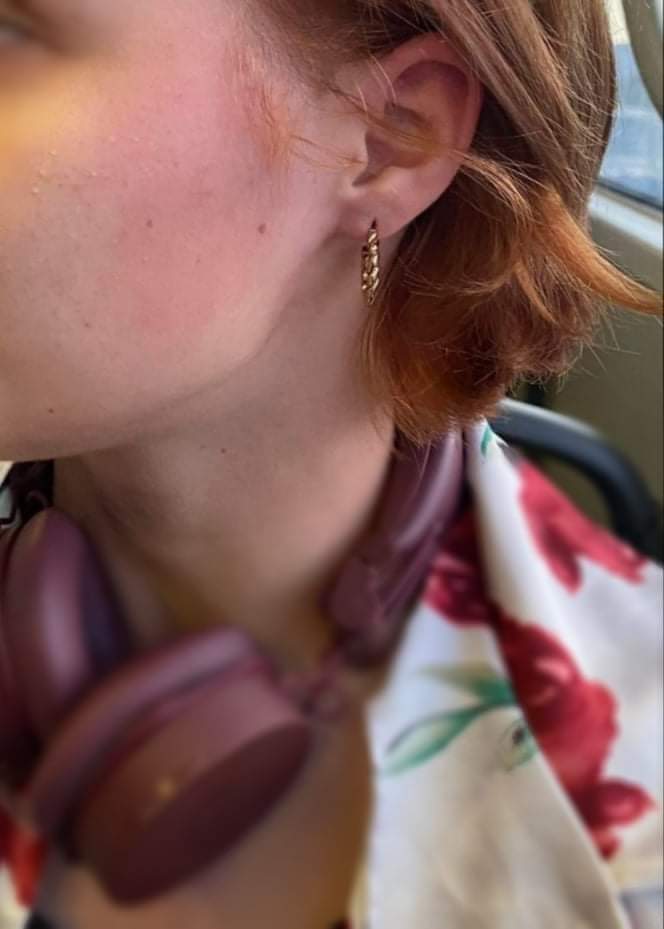 72767986 937D 4A70 8D86 B23B24138BBF