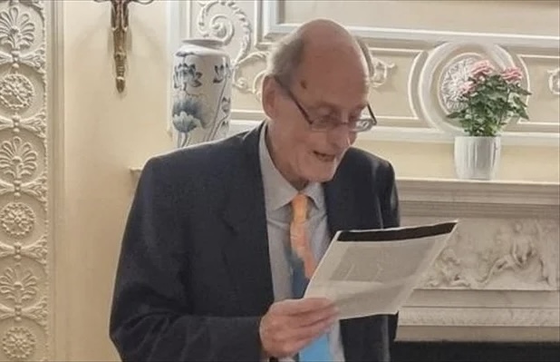 Έφυγε απο τη ζωη ο σπουδαιος Βρετανός ελληνιστής, Πίτερ Μάκριτζ 8 B5EEE6AF 712D 4DF6 AA7C FE48E1D6F64D