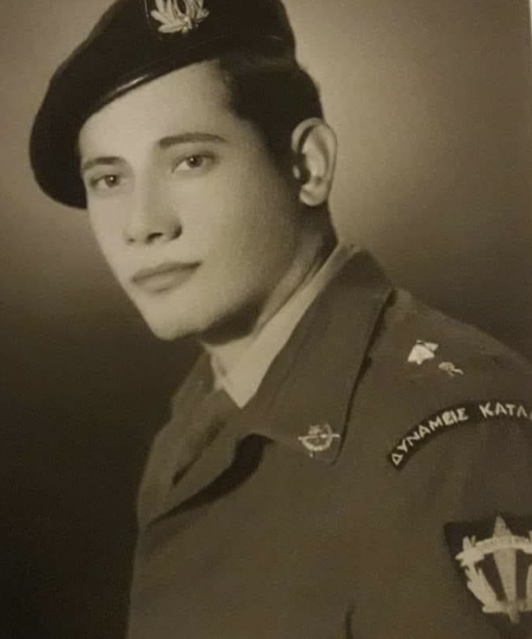 EA344582 FA52 44EE 87B0 ED604BAFBB73