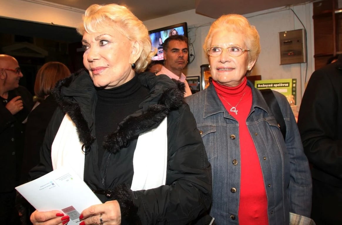 AD8C7F60 B4B3 4D38 ABD2 C5B19DC9E967