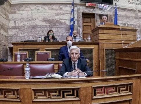 Όργιο παρακολουθήσεων απο ΕΥΠ και Μαξίμου - Τι φοβάται η κυβερνηση και παρακολουθεί τους πάντες;