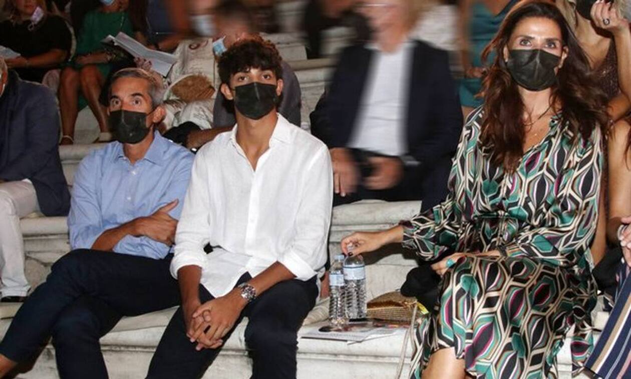 689A8B19 4E09 44B0 A2A9 62CA80E4C8F8