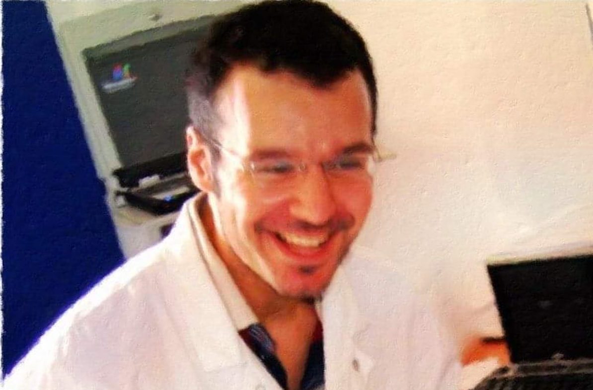 Έφυγε αιφνιδίως απο τη ζωη στα 45 του μόλις χρόνια ένας απο τους πιο γνωστούς ψυχιάτρους της χώρας μας 6 6CF4C973 F1D8 4103 B12E B93D11FD673A