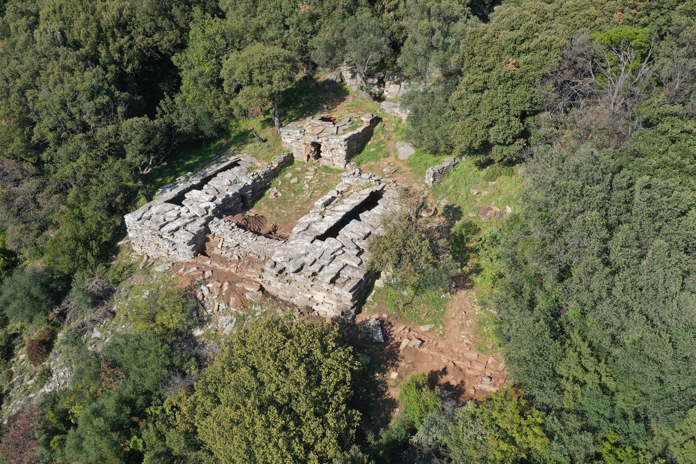 Αρχαιολογική έρευνα στα αινιγματικά «σπίτια των δράκων» 7 AE367C20 4A65 4333 8E73 FAE67320EF8F