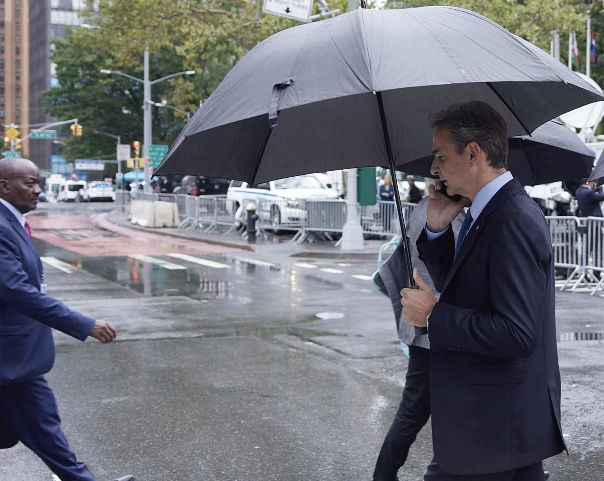 69A1C188 CCDB 4AC9 AFB8 C2F14D17A355