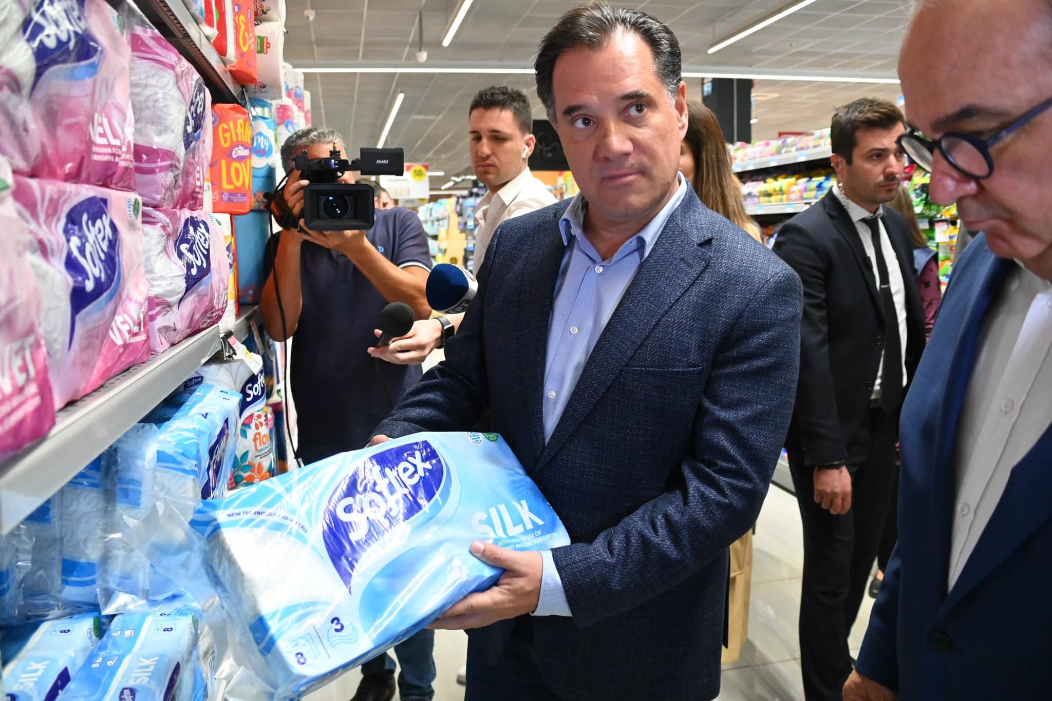 Αέρας κοπανιστός το καλάθι του νοικοκυριού - Με άδειες τσέπες οι καταναλωτές μπροστά την λαίλαπα της ακρίβειας