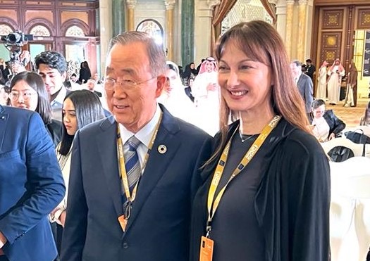 6198F419 6B4A 4B27 9D09 852D6692283E