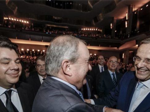 Εξευτέλισε δημοσίως τον Κυριάκο Μητσοτάκη ο πρώην πρωθυπουργός: Συγκυβέρνηση ΠΑΣΟΚ – ΝΔ με πρωθυπουργό Αντώνη Σαμαρά