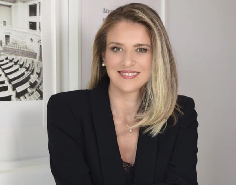 8AC66C43 073D 418B B1C1 0DD48FE2D2E9