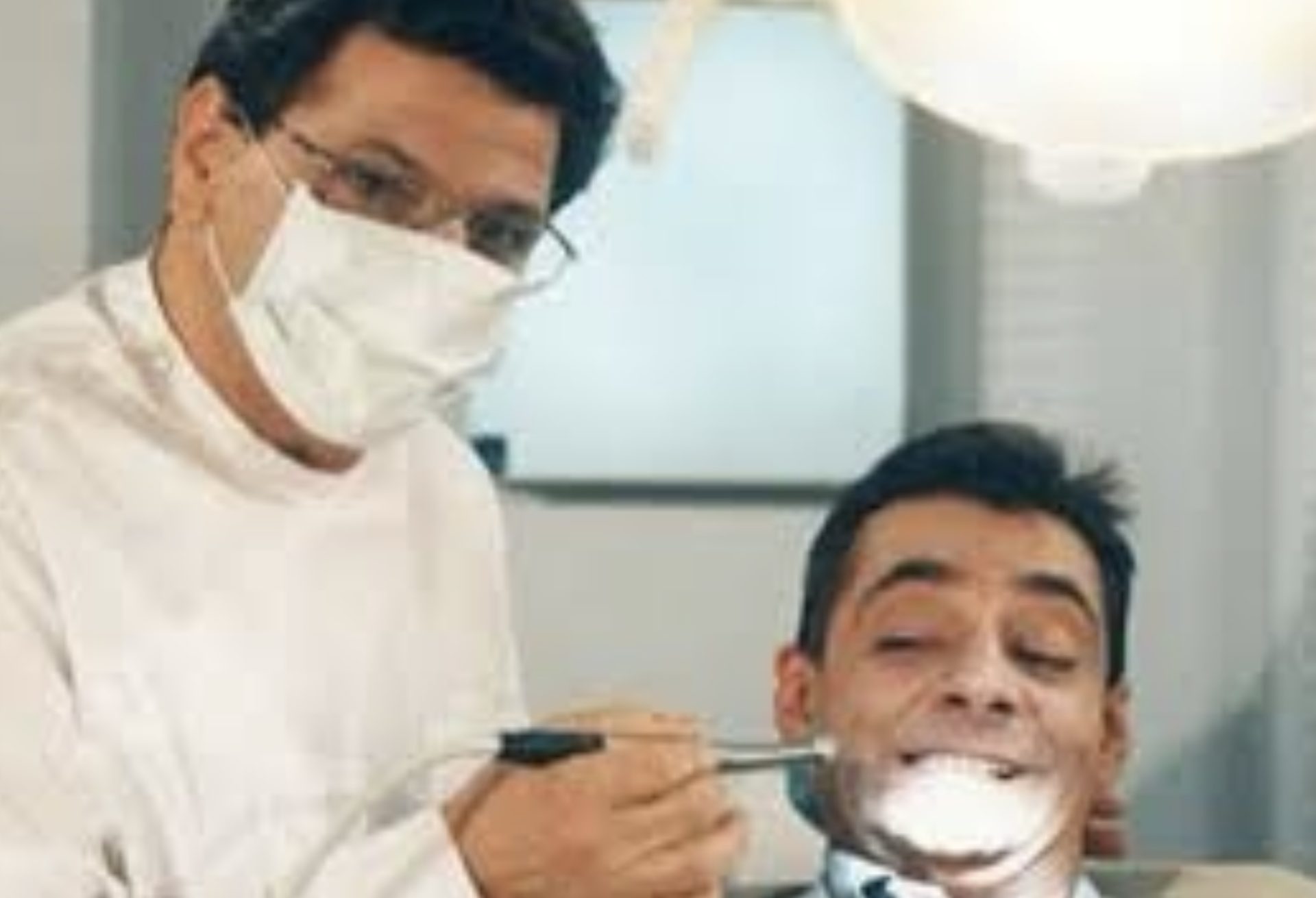 Σάλος με το dentist pass που ανακοίνωσε ο Μητσοτακης - Αλλο ένα προεκλογικό πυροτέχνημα