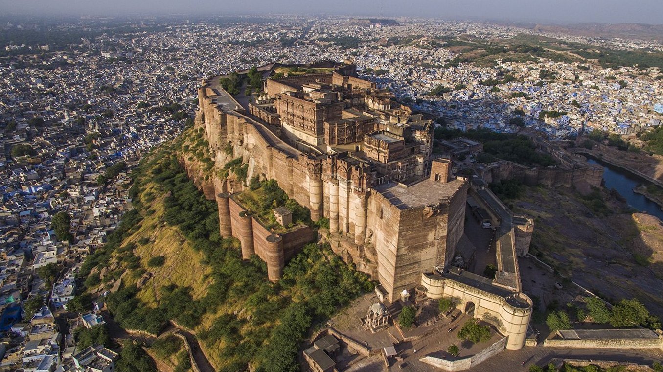 4C9B0D52 A8B1 4499 97FB 49B34C5601B5