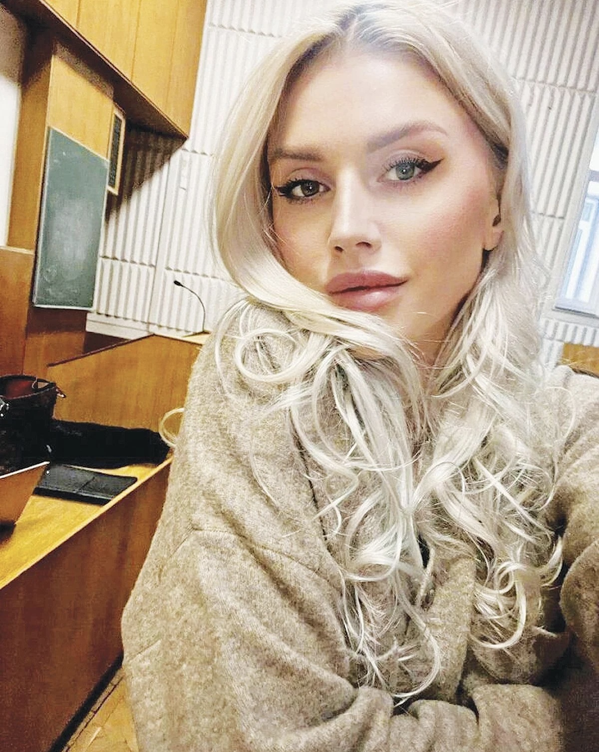 Ουκρανία: Οι όμορφες κυρίες… προοδεύουν 7 C4B2F4C5 B54D 4706 8816 25B310160DF1