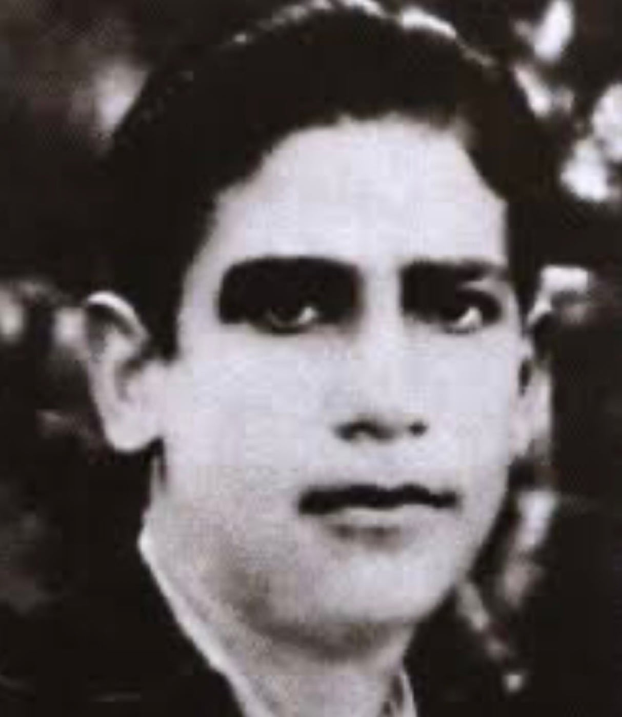 A57B8F7A 6571 484D ABF2 32D142996B2C