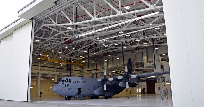 Στρατιωτικά Μεταφορικά Αεροσκάφη: Τεχνικοί Παράγοντες που Επηρεάζουν το Κόστος Εκμετάλλευσης 6 170406 Z UJ603 1039