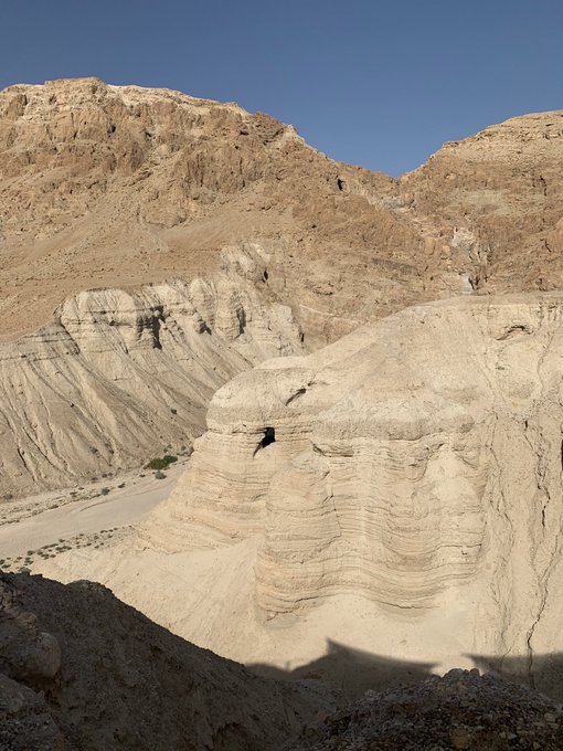 1B7E9433 84F3 4F97 BF0D 5355F9289EEE